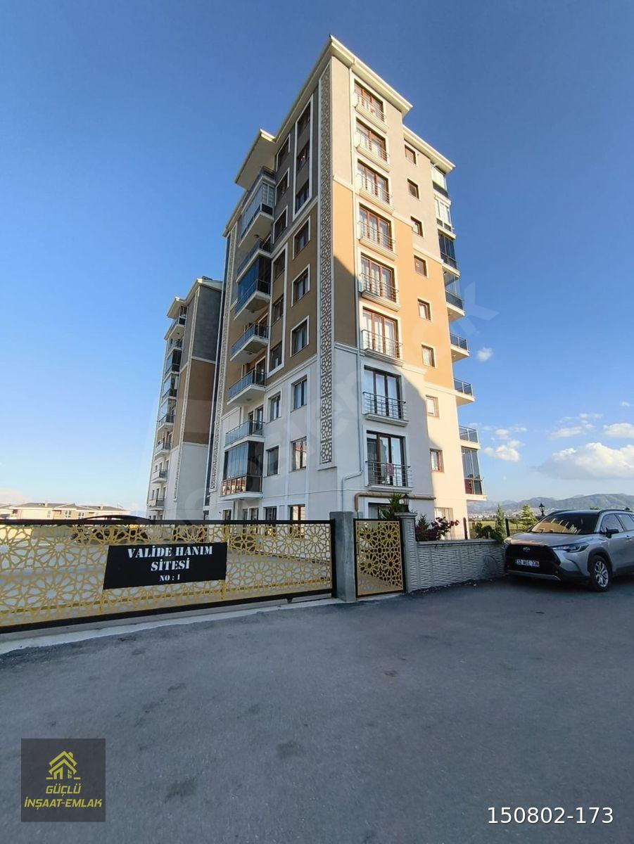 SATILIK SIFIR 4+1 180 M2 DAİRE