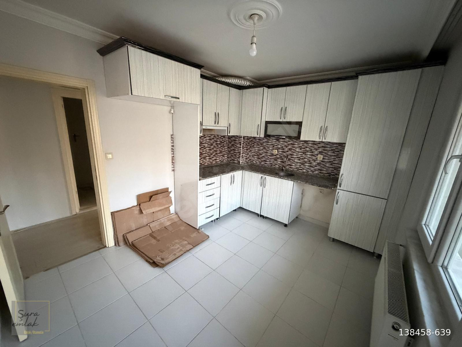 EMEK MAHALLESİ ERTAŞ CADDESİ HEMEN YANI SATILIK 2+1 KÖŞE DAİRE