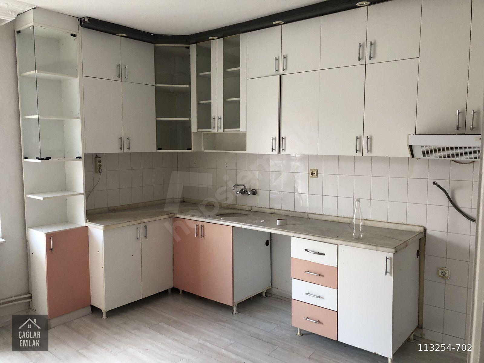 ÇAĞLAR EMLAKTAN İSMAİL KAKAÇ OKULU CİVARI SATILIK DAİRE