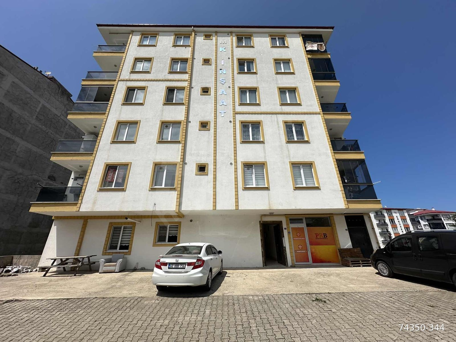 SANAYİ MAHALLESİ'NDE SAHİLE YAKIN KİRALIK 2+1
