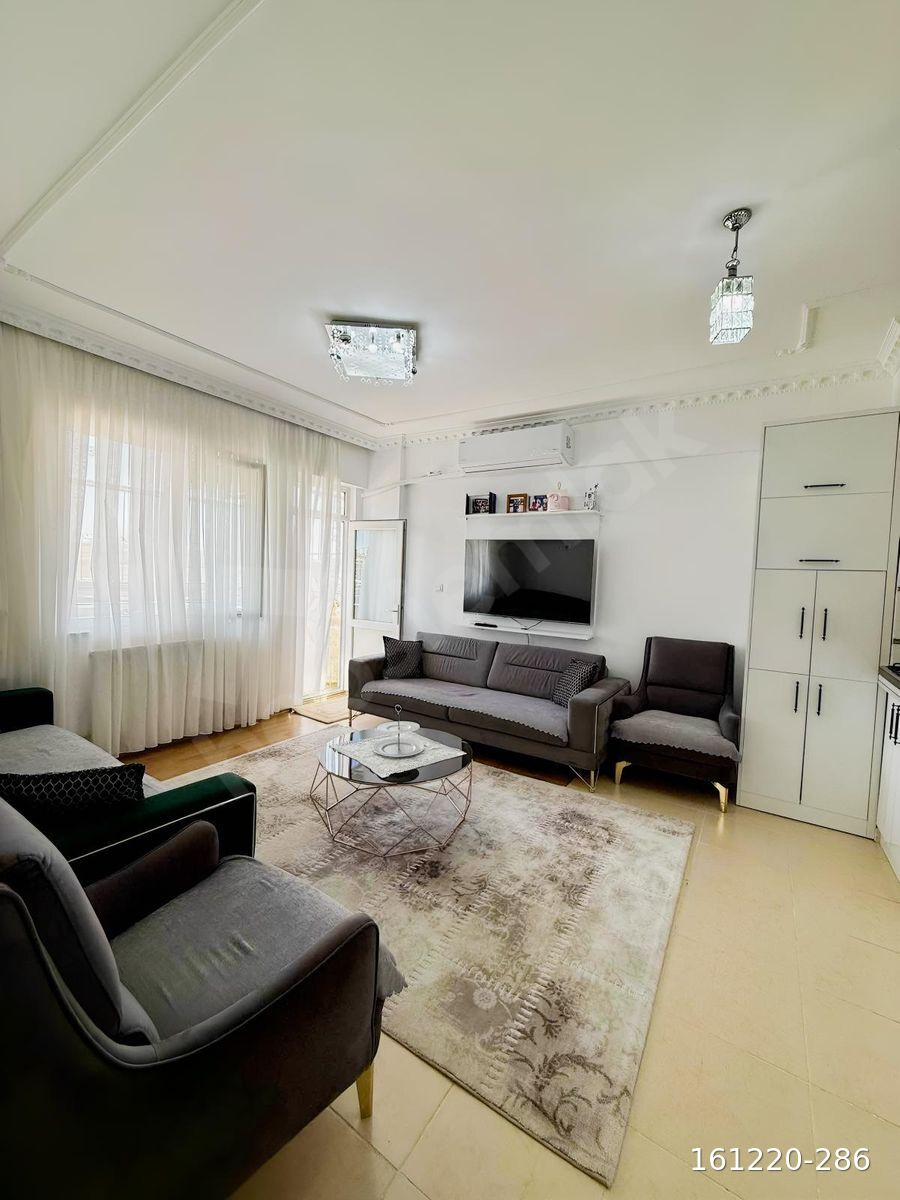 PERİLİKAYADA 2+1 BAKIMLI ARAKAT SATILIK DAİRE..