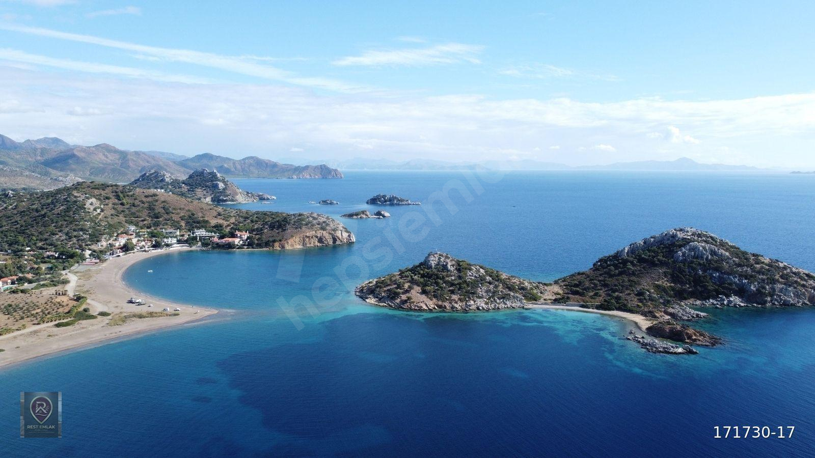 REST EMLAK - Datça Raykent Sitesi'nde, Denize Yürüme Mesafesinde