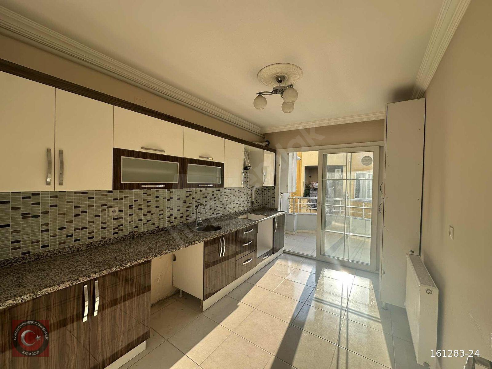 AYYILDIZ GAYRİMENKULDEN ÇARŞI MERKEZDE DOĞALGAZLI KİRALIK DAİRE