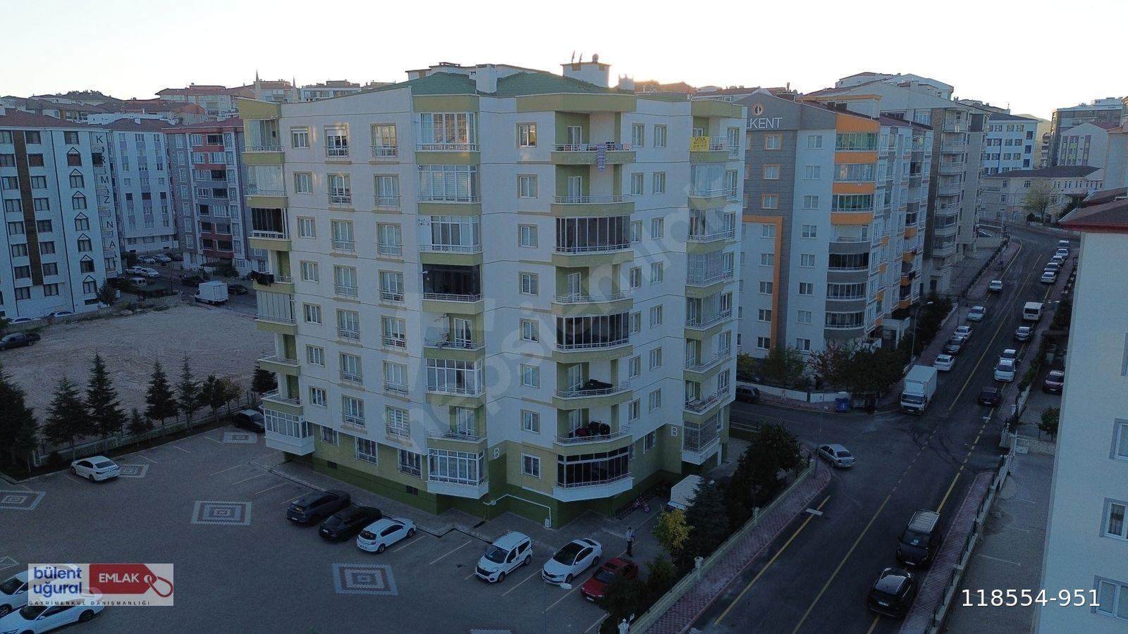 CEVHERDUDAYEV MAH.DE UÇHİSAR KALESİ MANZARALI SATILIK 3+1 DAİRE