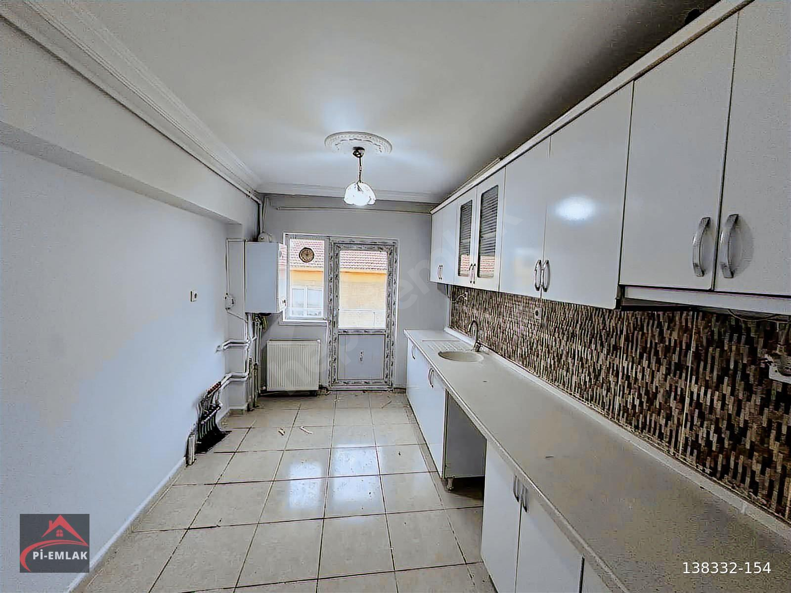 ALTINDAĞ KARAPÜRÇEK GİRİŞ DAİRE FİYATINA 5+1 TERAS