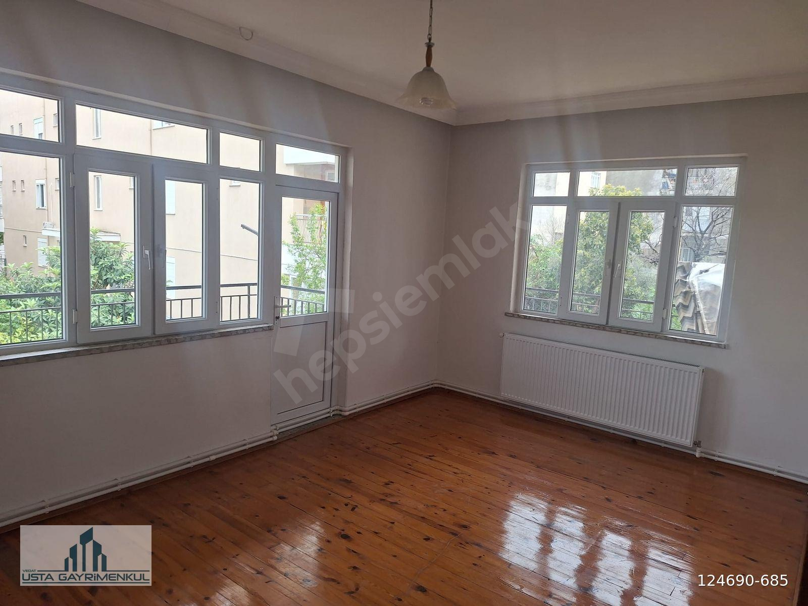 USTA GAYRİMENKUL'DEN MERKEZİ KONUMDA KİRALIK D.GAZLI 3+1 DAİRE