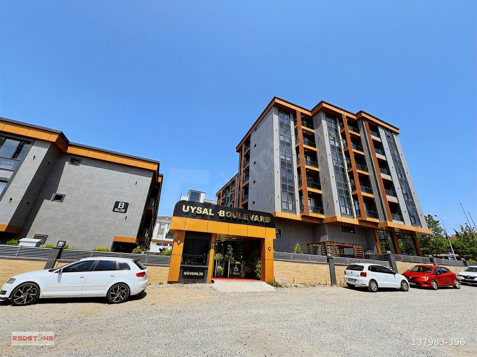 REDSTONE'DAN UYSAL BOULEVARD'DA KİRALIK 1+1 DAİRE