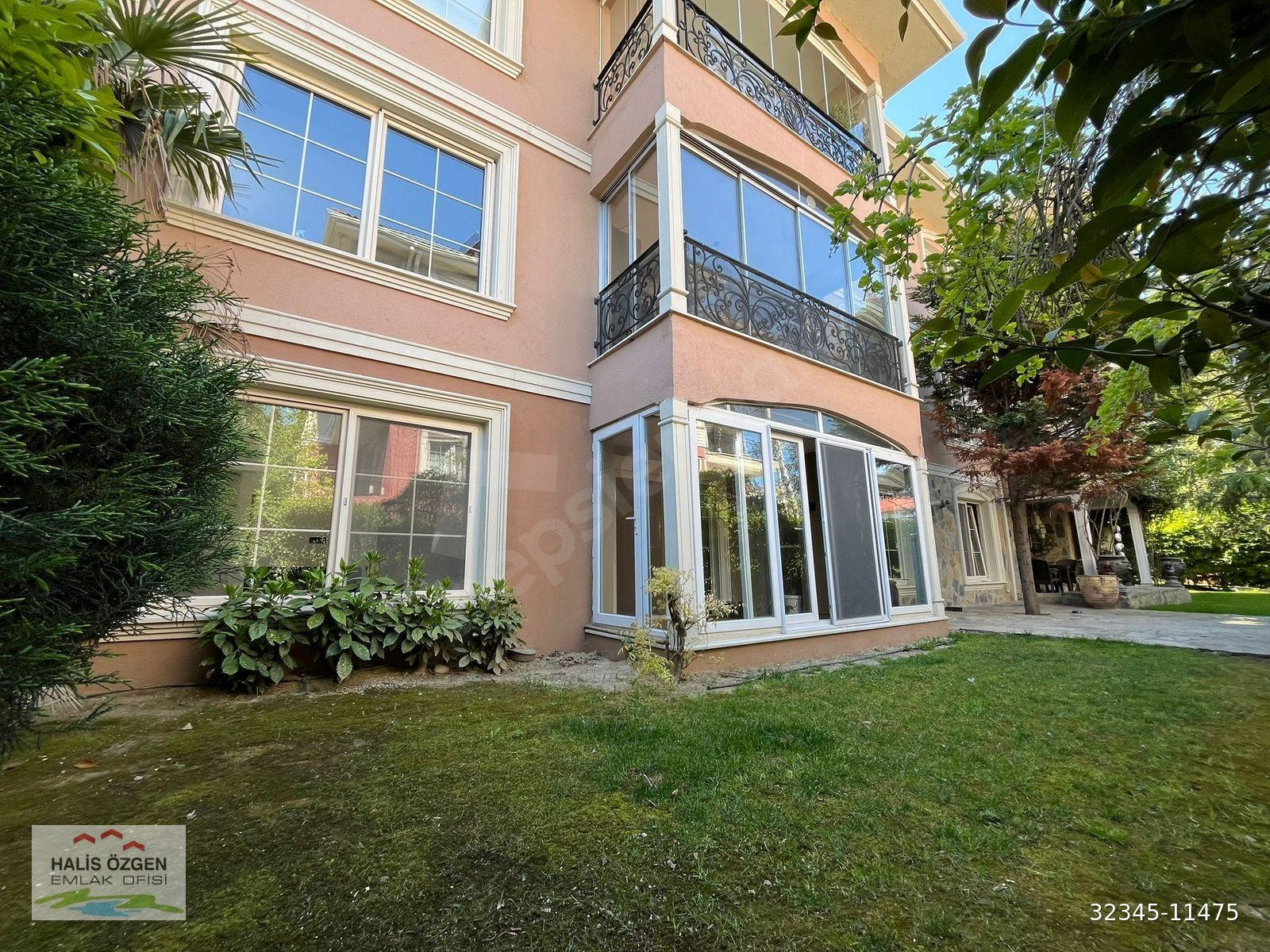 BAHÇEŞEHİR CİTY COURT KISA KATLI 3+1 BAHÇE KULLANIMLI DAİRE