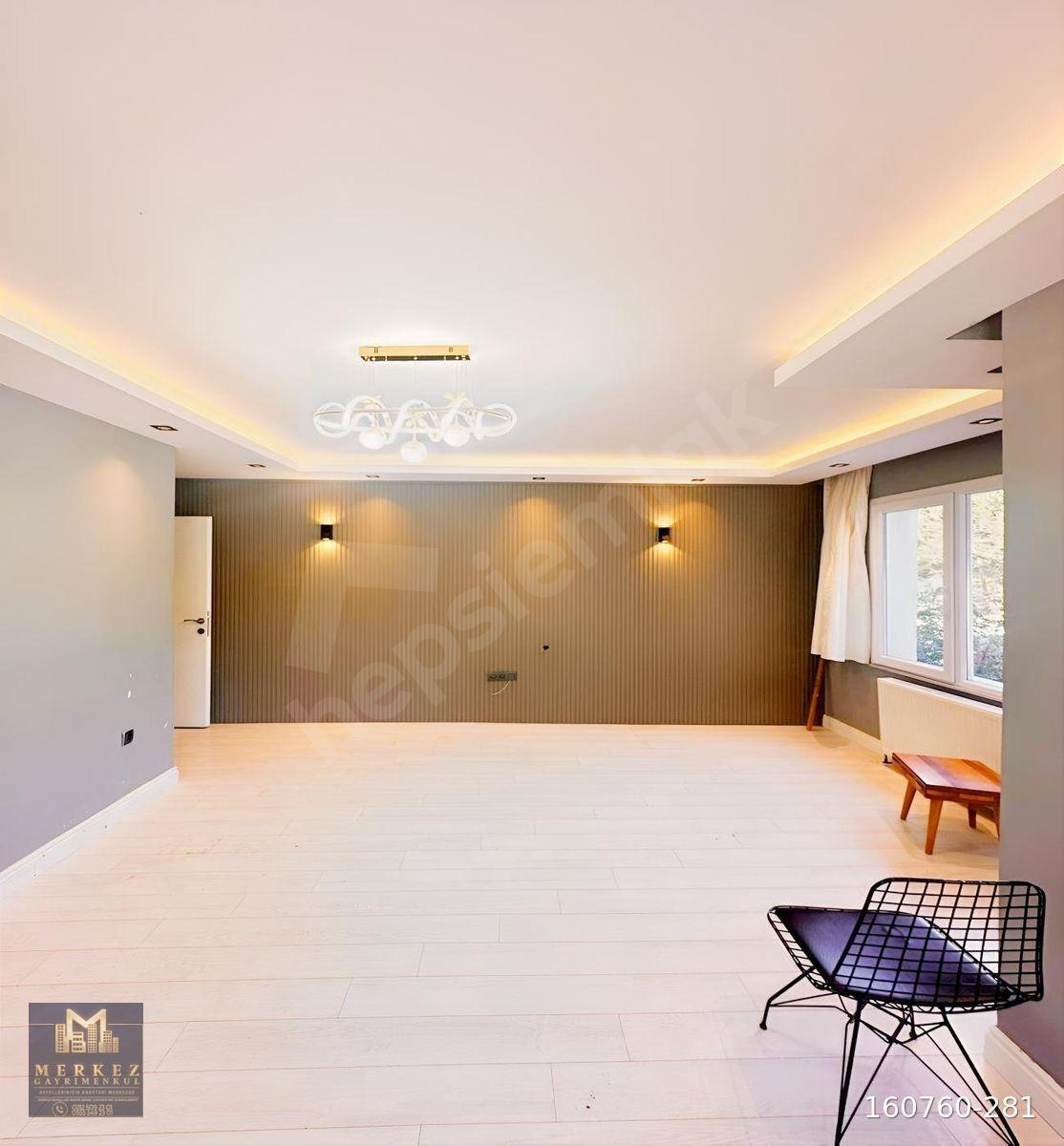 MERKEZ EMLAKTAN TAŞINMAYA HAZIR 3+1 SATILIK DAİRE