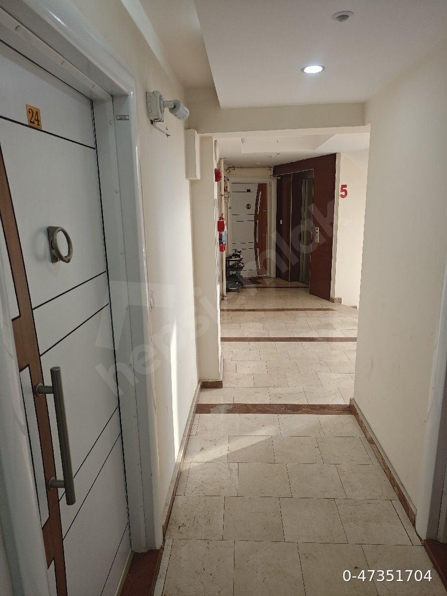 Devlet Hastanesi karşısı 1+1 Apart