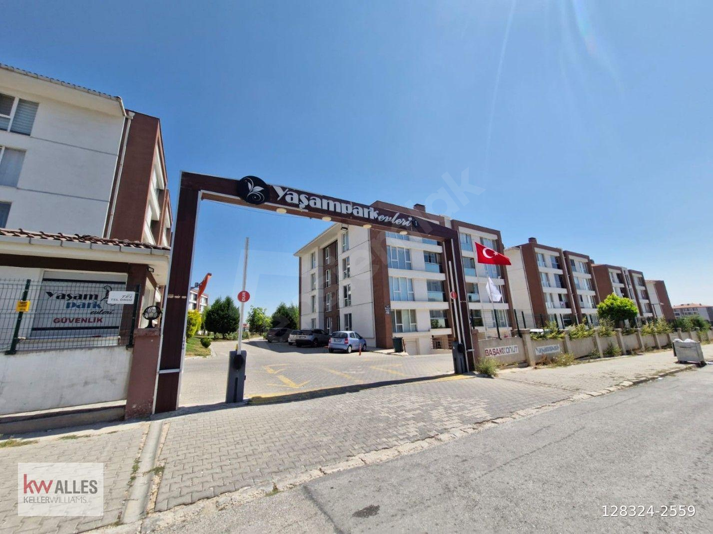 KW ALLES'TEN IHLAMURKENT HAVUZLU -GÜVENLİKLİ SİTEDE 2+1 SATILIK DAİRE