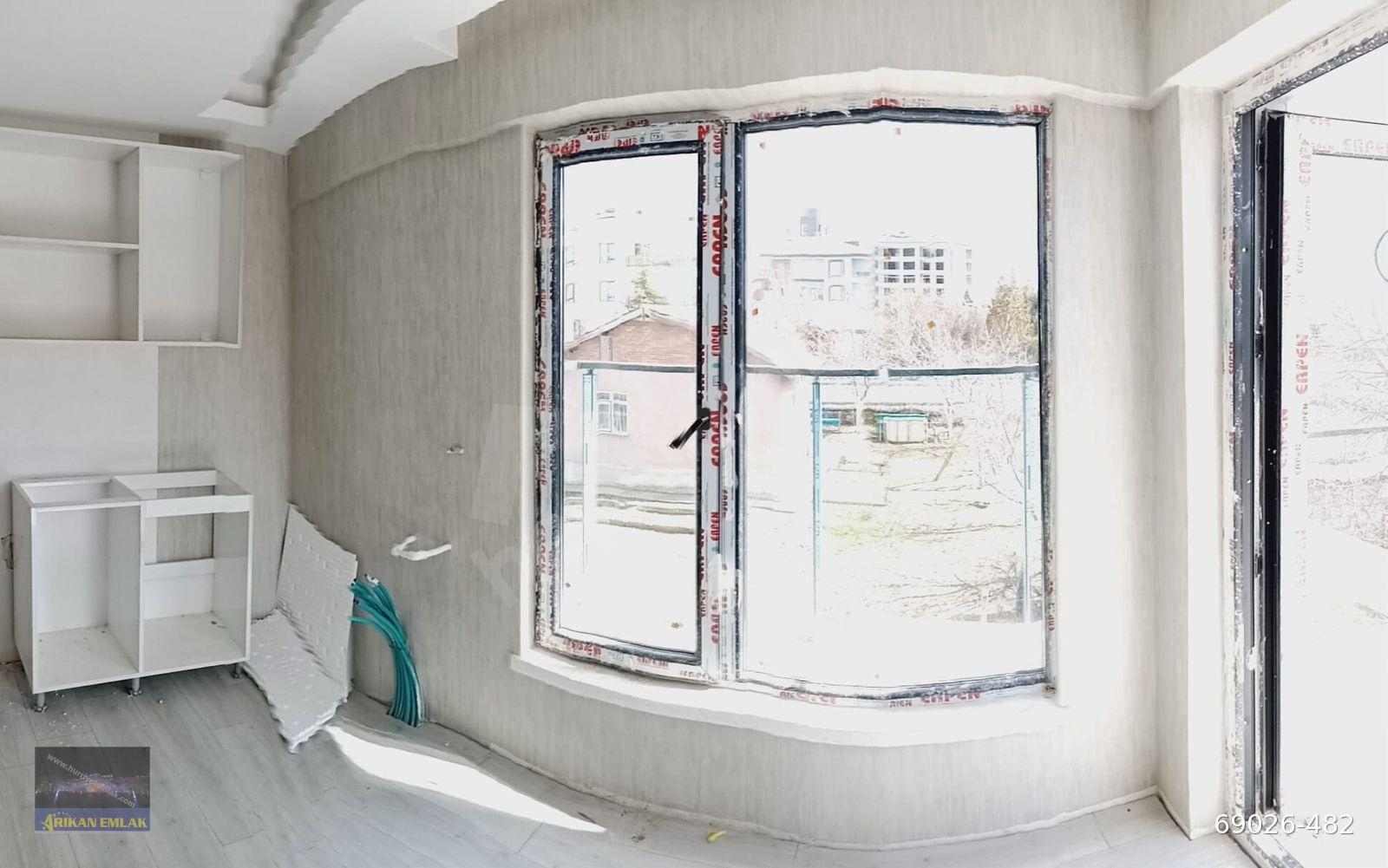 ARIKANDAN ESENBOĞADA ÜNİVERSİTE YAKINI 2+1SATILIK SIFIR DAİRE