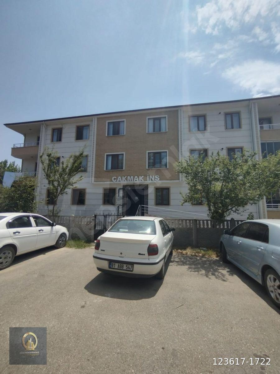 ÖĞRETMEN'DEN HAMİDİYE'DE SATILIK 2+1 DAİRE