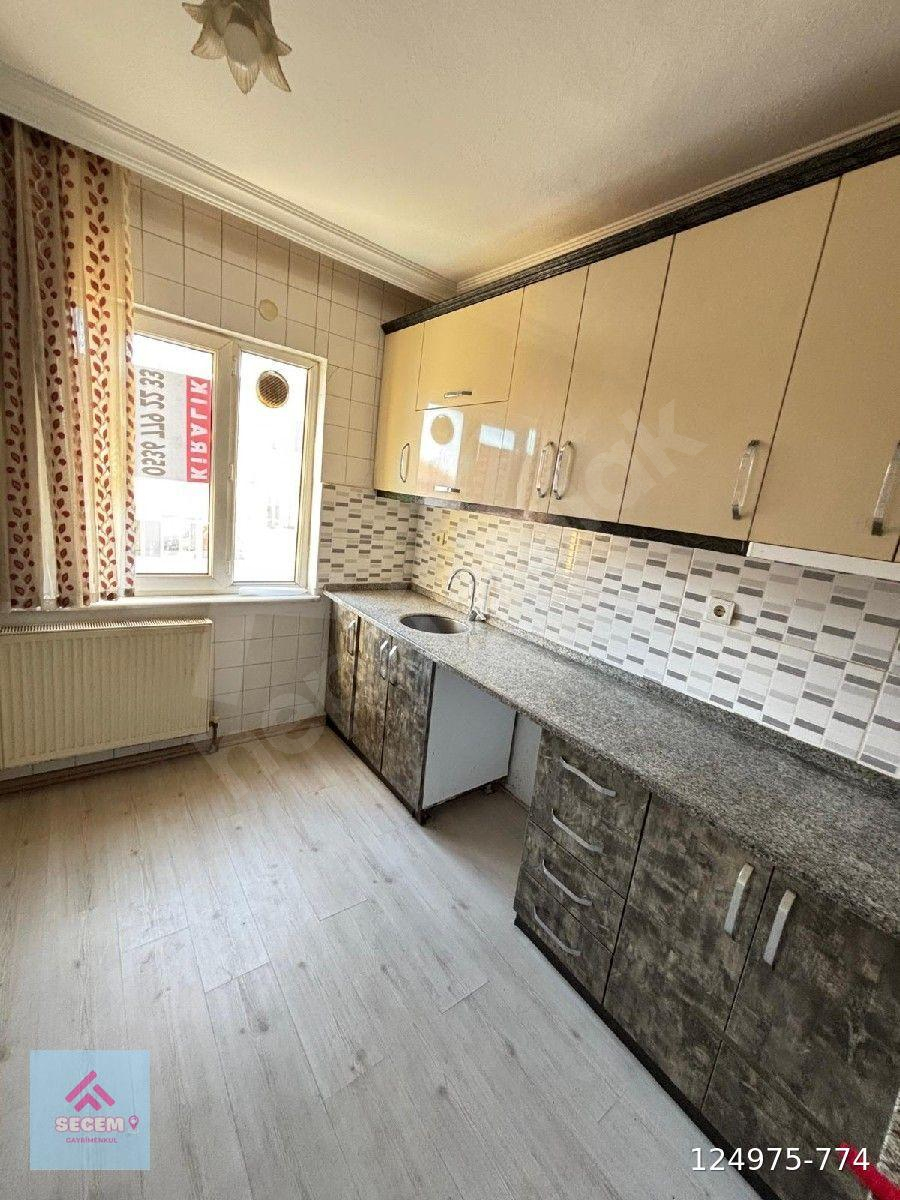 Paşabayır MH merkezi konumda 2+1 kiralık daire