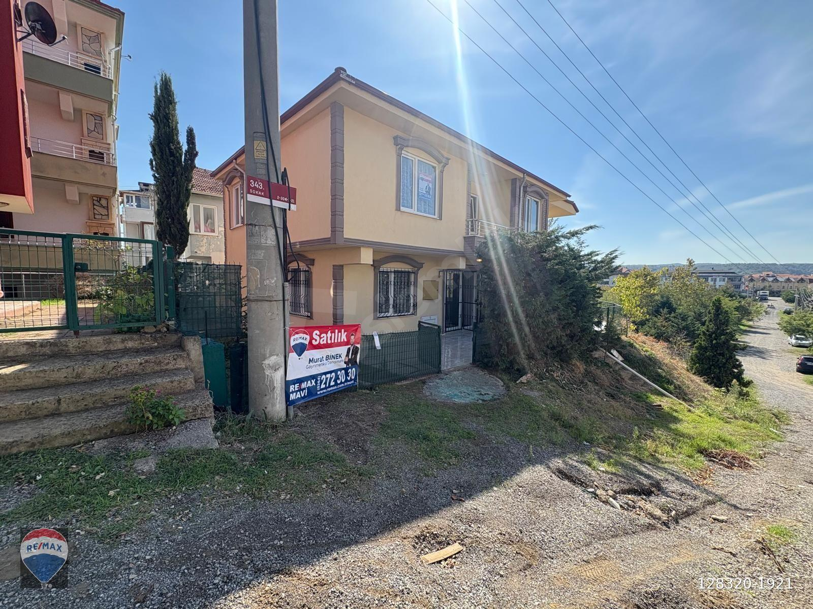 REMAX MAVİ'DEN KARASUDA SATILIK 3+1 DUBLEX EV