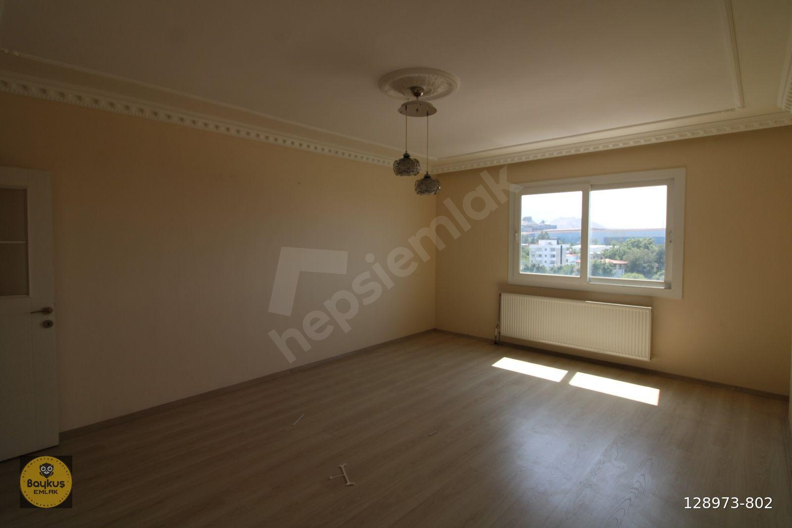 ÇARŞI MERKEZDE DOĞALGAZLI KİRALIK DAİRE