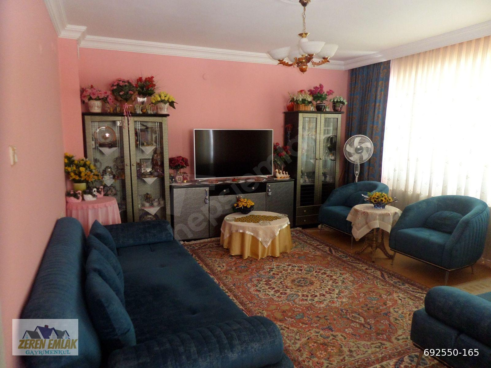 KUŞADASI MERKEZDE TİCARET ODASI YANINDA SATILIK 3+1 DAİRE