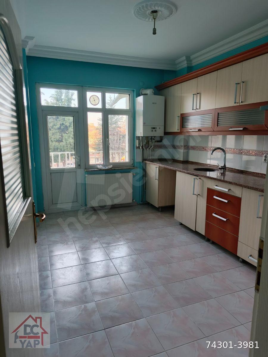 ÇORUM BAHÇELİEVLER MAH. M. AKİF ERSOY CADDESİNDE SATLIK 3+1 DAİRE