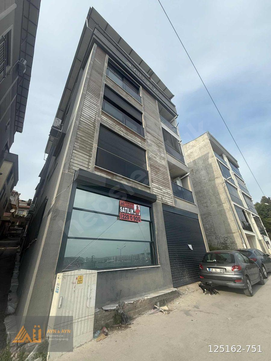Bayraklı Turan Deniz Manzaralı Fırsat Satılık 2+1 Daire