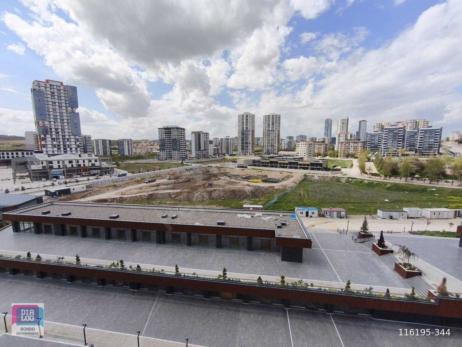FULL EŞYALI BORDO YAŞAM'DA KİRALIK DAİRE