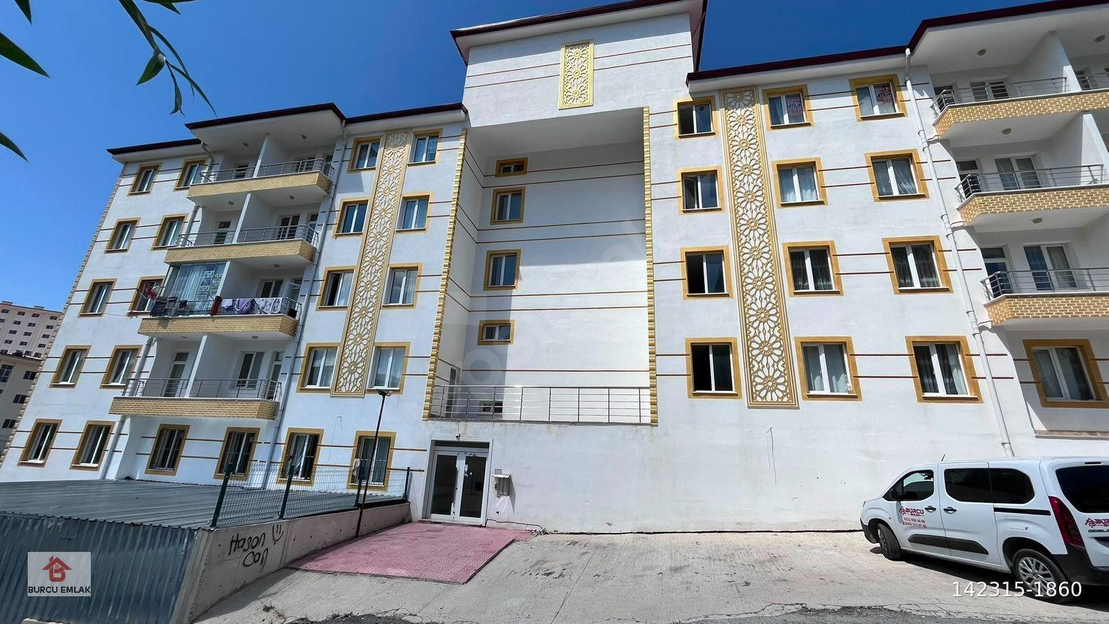 TEPE REZİDANSTA 2+1 SATILIK DAİRE İSTEYENLERE --- BURCU EMLAKTAN
