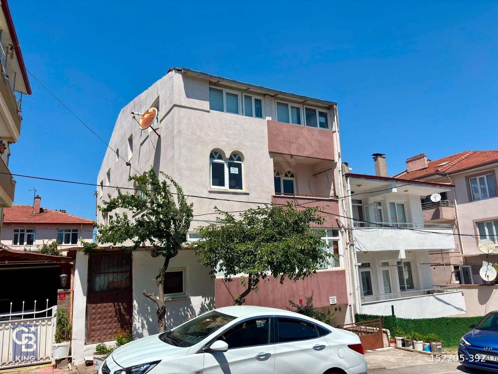 CB KİNG'DEN HASAN BASRİ ÇANTAY MAH. ARA KAT 2+1 KİRALIK DAİRE