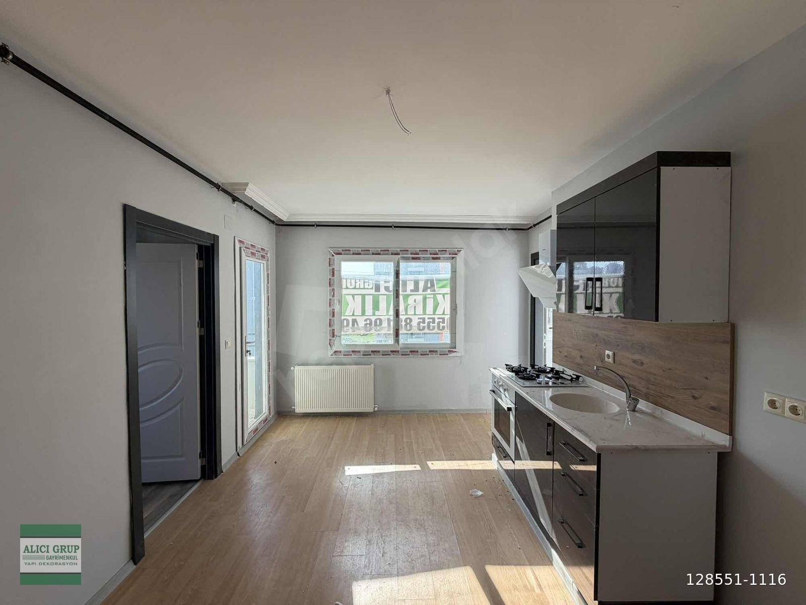 ÇARKIPARE'de OKUL YANI ANA YOLA YAKIN 2+1 KİRALIK DAİRE