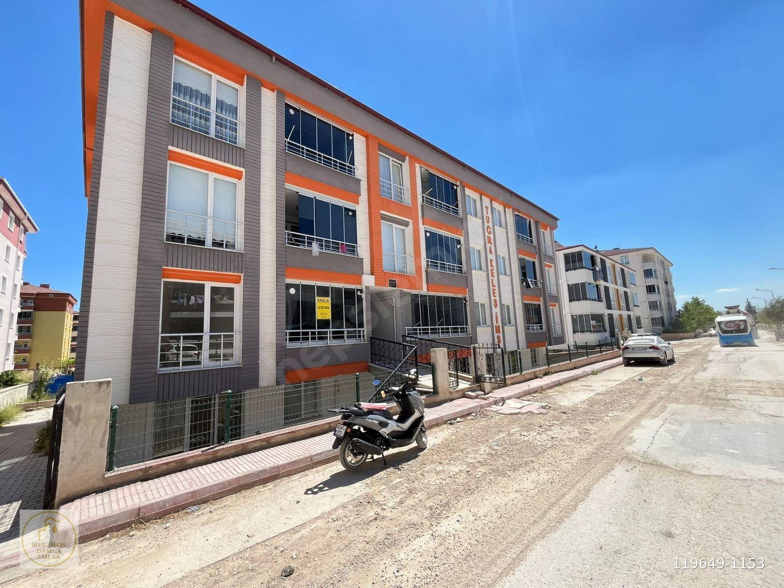 DAMLA EMLAK'TAN YENİ MAHALLE CEMRE SOKAK 3+1 150 M2 KİRALIK DAİRE !