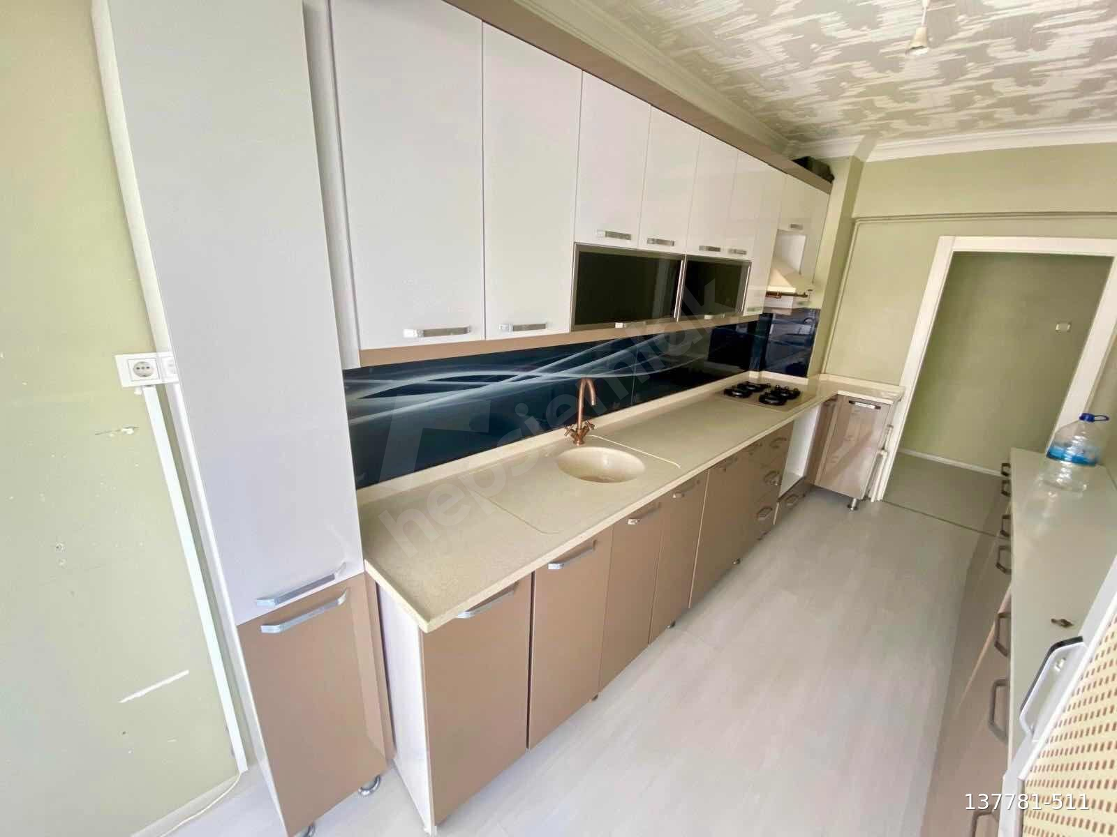 BEYLER'DEN OSMANLI MH'DE BAĞIMSIZ FULL YAPILI 3+1 Y.GİRİŞ DAİREE