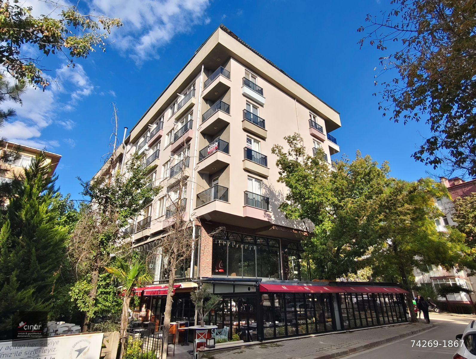 ZÜBEYDE HANIM CADDESİNDE FUL EŞYALI KİRALIK 1+1 DAİRE çınar emlaktan