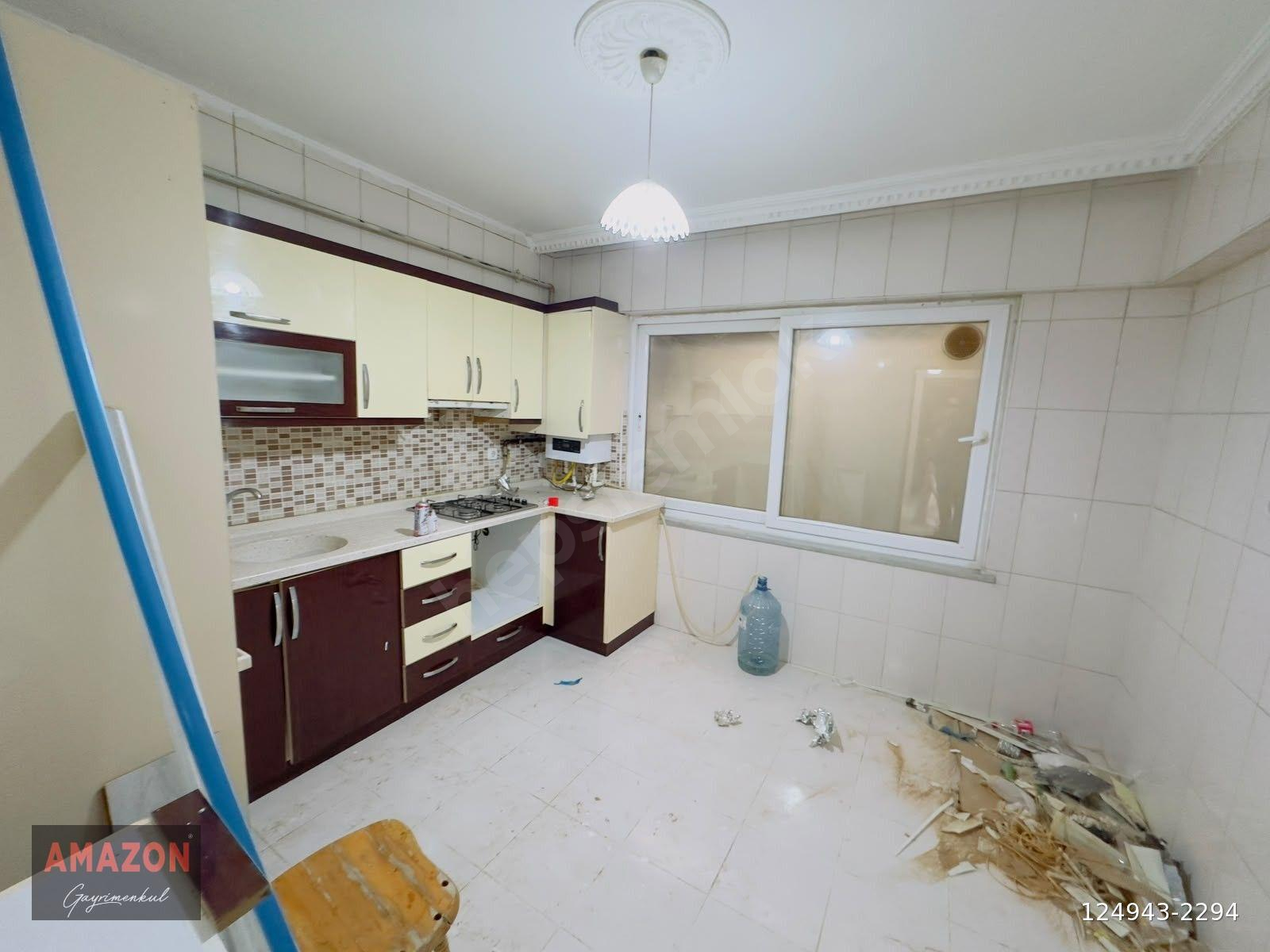 AMAZON'DAN NECO KEBAP EVİ YANI CADDE ÜZERİ 3+1 KİRALIK DAİRE