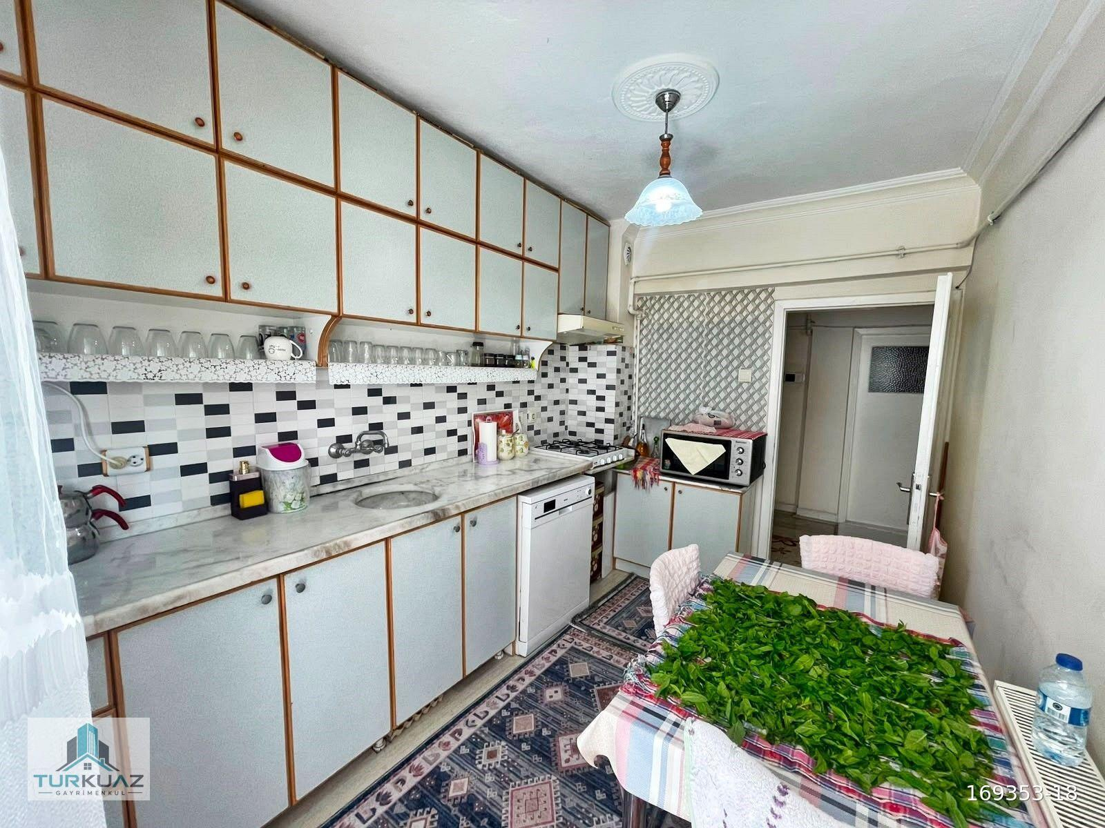 **TURKUAZ'DAN FEVZİ ÇAKMAK MAH.'DE 3+1ARA KATTA DAİRE FIRSATI !!!!!