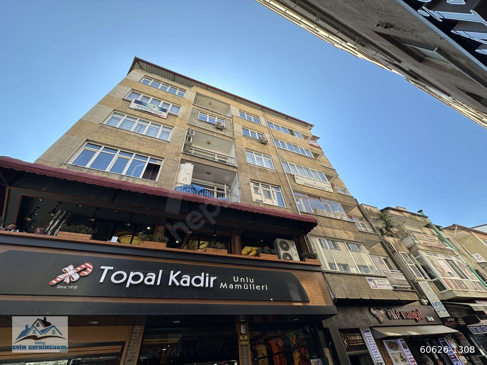 DENİZLİ SARAYLAR CADDE ÜZERİ 2+1 SATILIK DAİRE