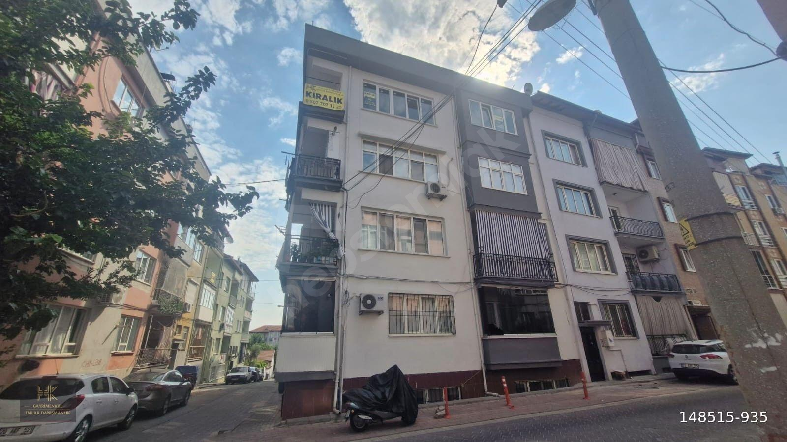 H~K GYO FESLEĞEN MH KIBRIS ŞEHİTLER CD ALTI KOMBİLİ KÖŞE BİNA EN ÜST KAT 3+1 KİRALIK DAİRE