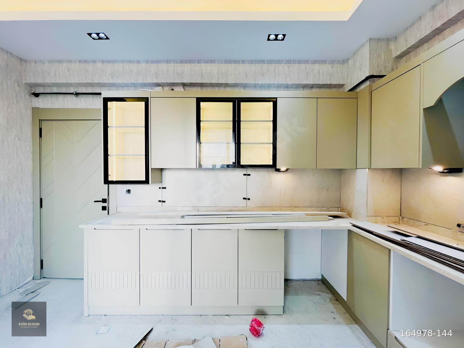 BEYKENT' İN EN GÖZDE YERİNDE ARA KAT GENİŞ 2+1 SATILIK DAİRE