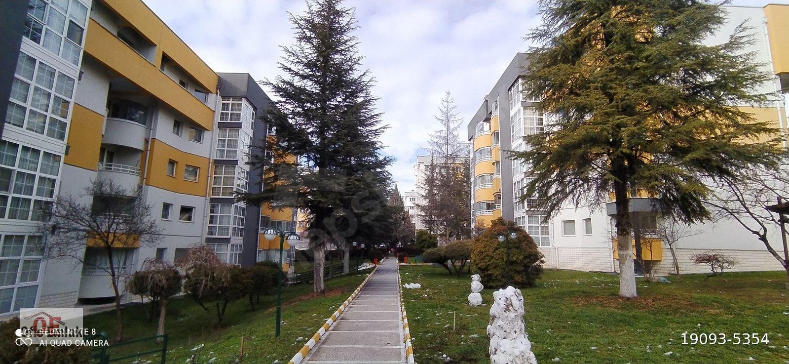 ERYAMANDA OFİSTEN 3+1 KOMBİLİ CADDE ÜZERİ FULL YAPILI SİTE İÇİ