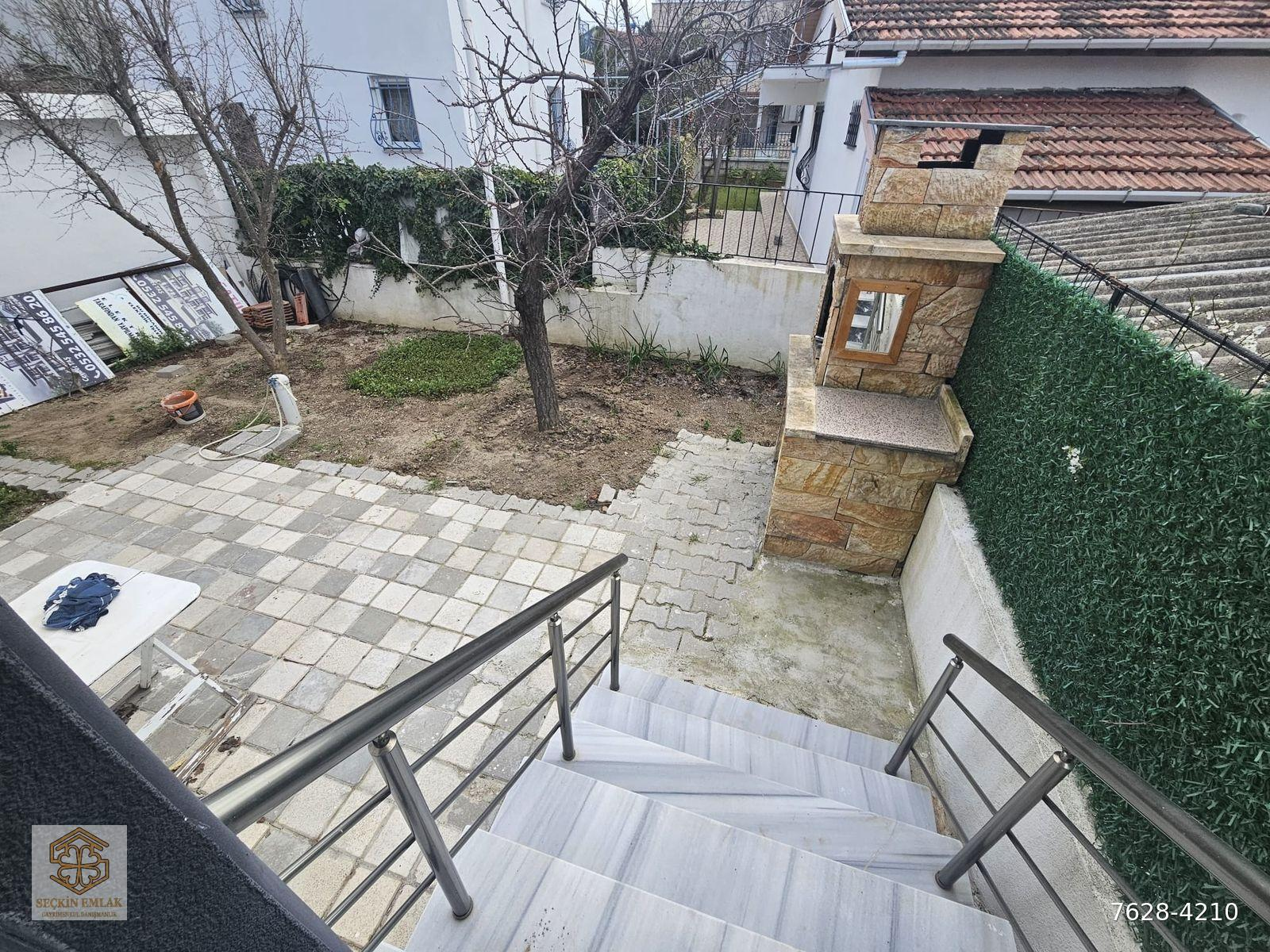 AVŞA DEĞİRMENARDINDA NEZİH BÖLGEDE BAHÇELİ 2+1 SATILIK DAİRE