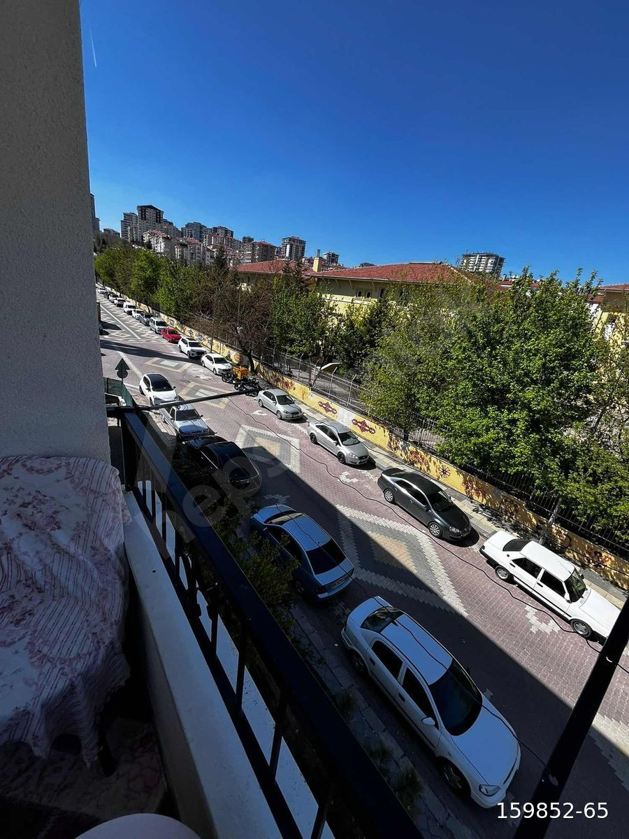 PURSAKLAR MERKEZDE 3+1 YAPILI İSKANLI KÖK TAPU TAMAMINA KREDİ