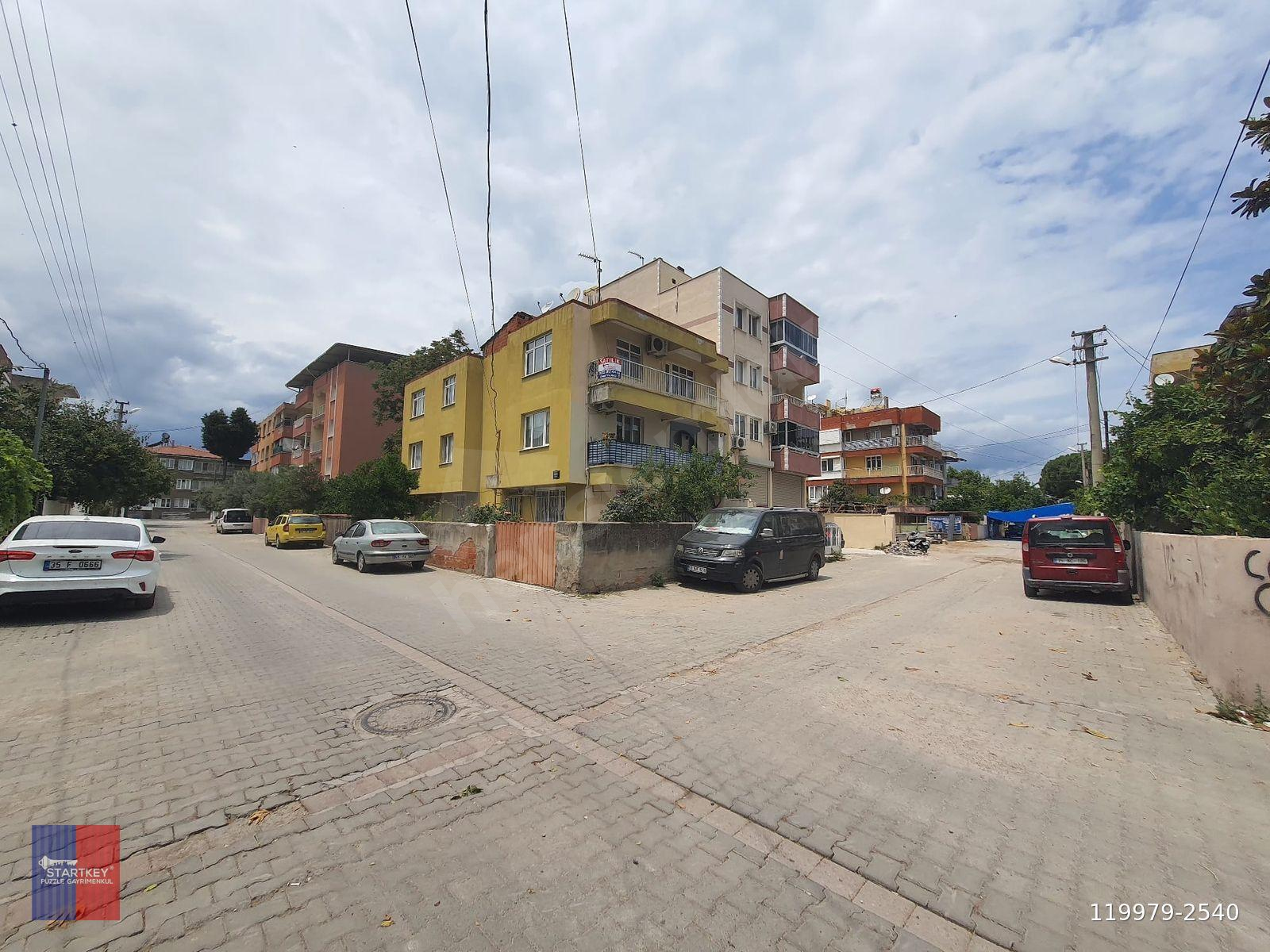 BERGAMA TURABEY MAHALLESİ'NDE FERAH VE KULLANIŞLI 3,5+1 DAİRE...