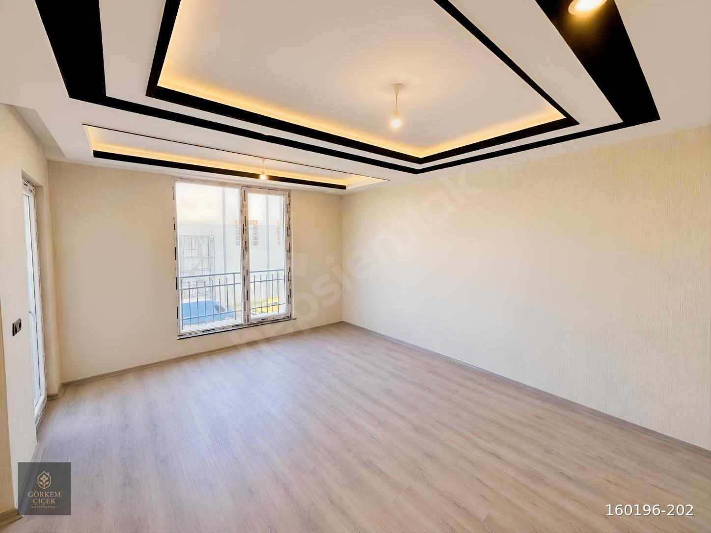 Tacinde Park Yanı Son Kat Köşe Cephe Lüks 2+1 Daire