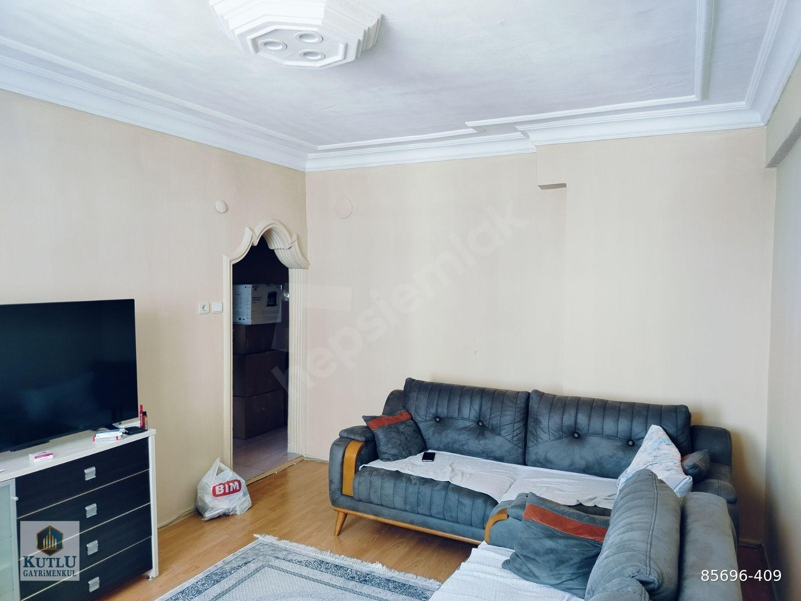 ZAFER MAH DE 2+1 KİRACILI KREDİYE UYGUN TAKASLI DAİRE
