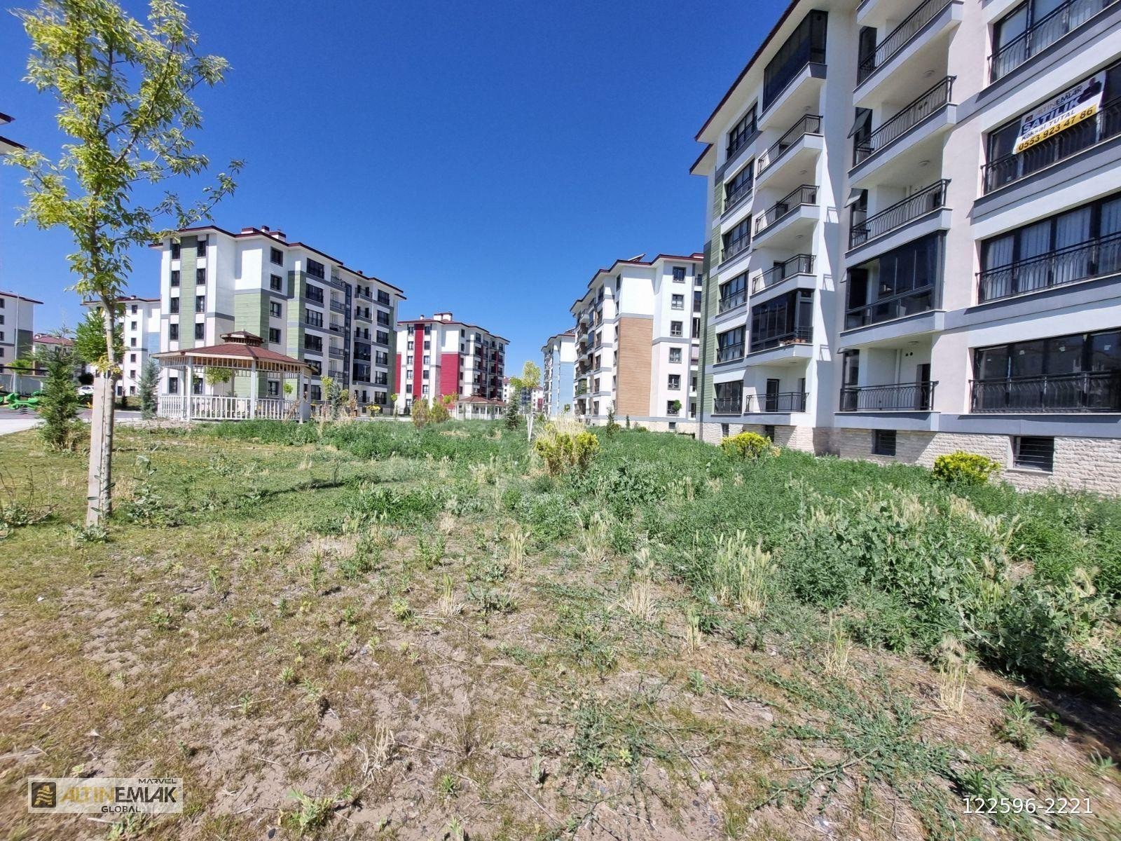 ORUÇREİS 2 .ETAP TOKİ SIFIR 3+1 NET 140 LIK ARA KAT DAİRE