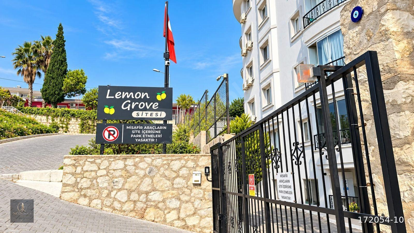 Kuşadası Kadınlar Denizi 3+1 Geniş Balkonlu Daire