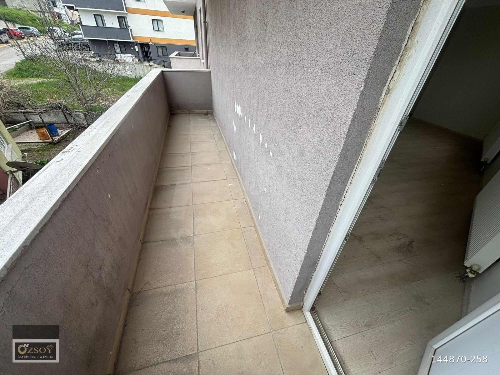 Çayırova uğurmumcu Caddesin'de kiralık asansörlü 2+1 daire