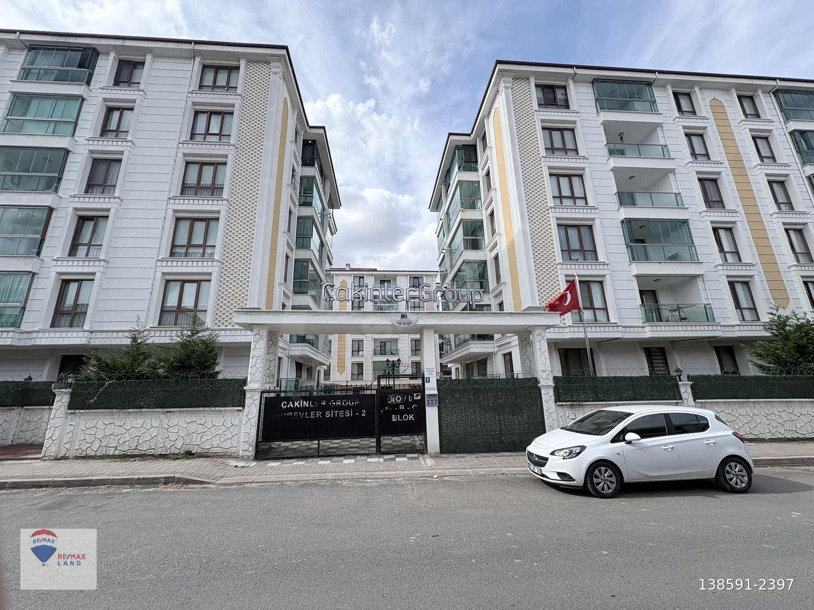 HÜRRİYET'TE SİTE İÇİ 2+1 FULL EŞYALI KİRALIK DAİRE
