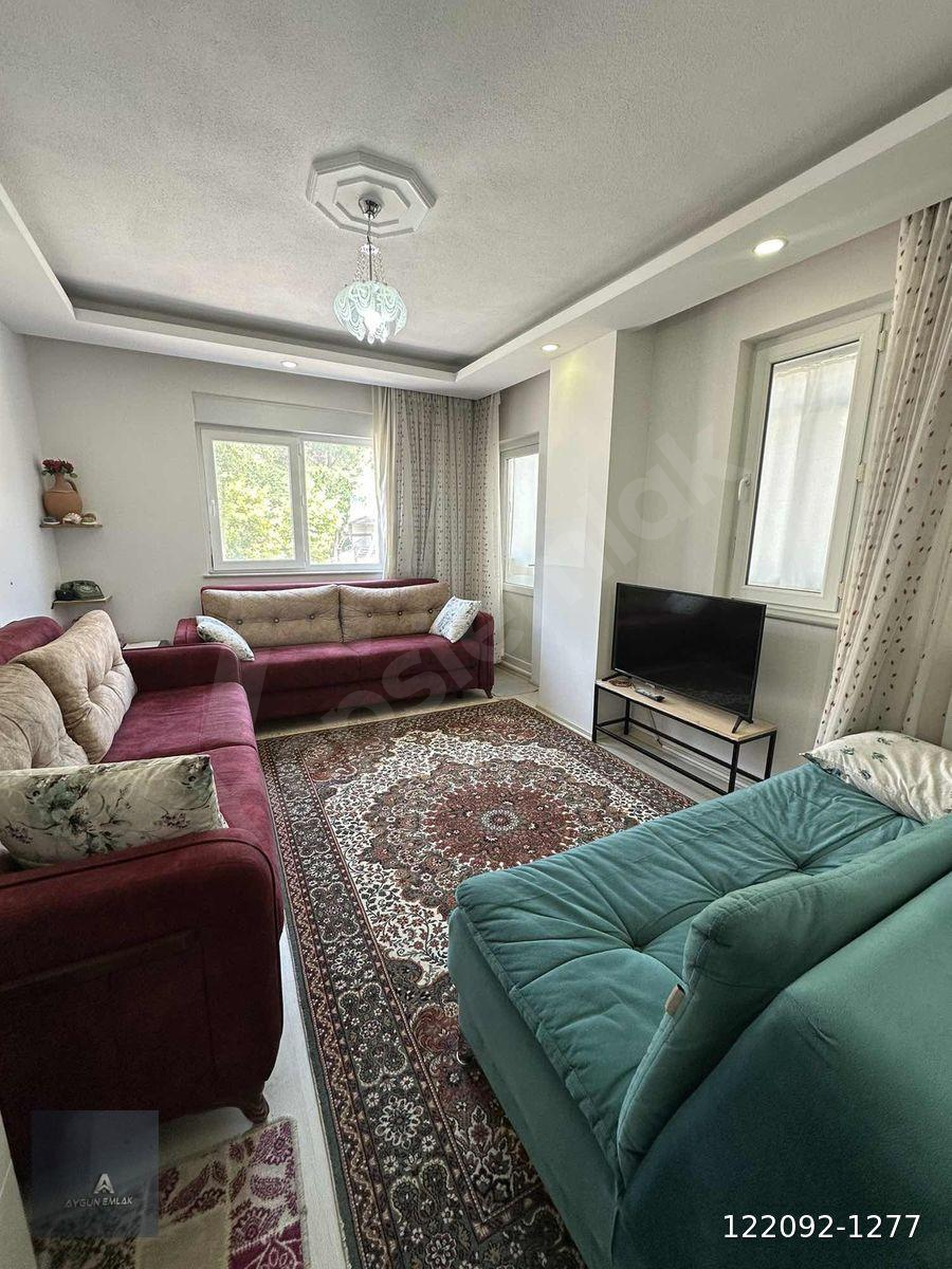 EMİNEVİM UYGUN KATTA 2-+1 DAİRE