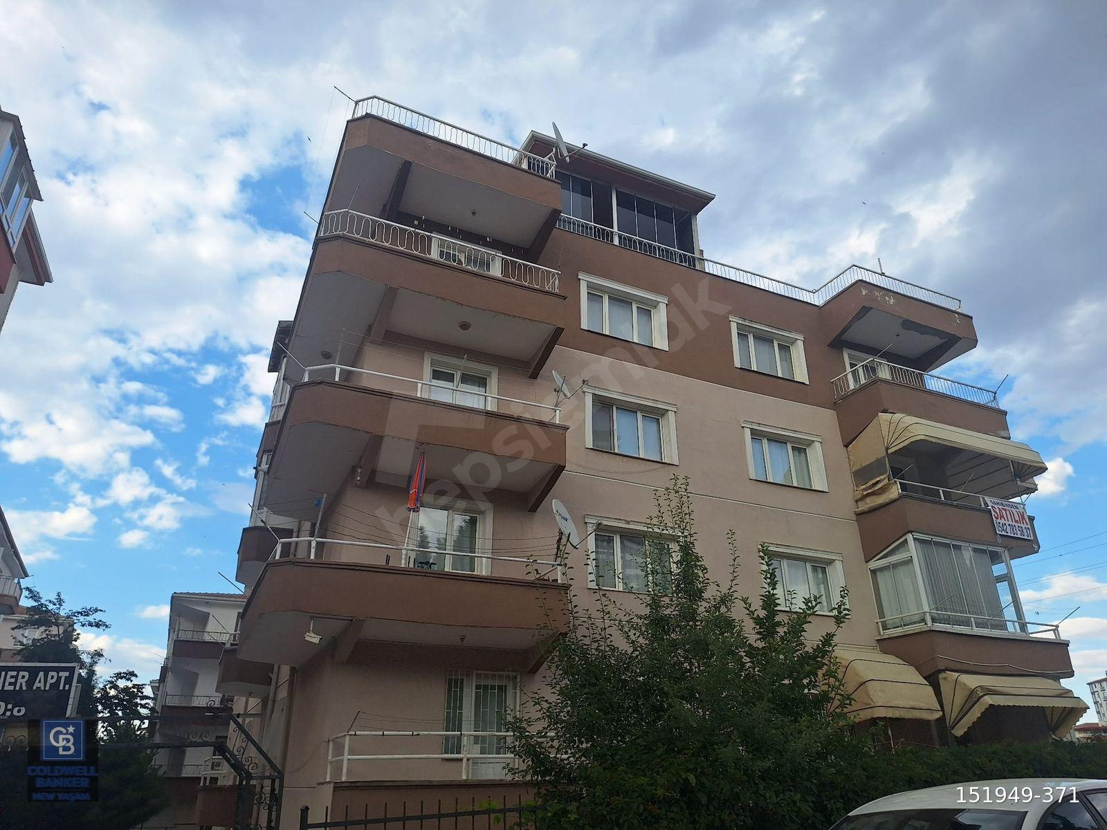 CB NEW YAŞAM'DAN-SATILIK 4+1 DAİRE.