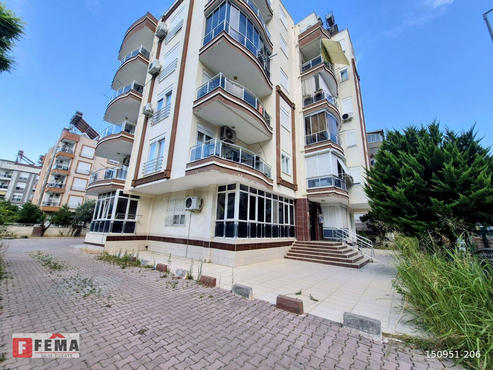 Hurma'da Park Karşısı | Ayrı Mutfakli 100 m² 2+1 Katta Satılık