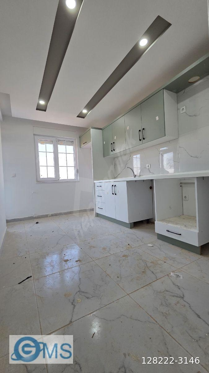 VARSAK ESENTEPE MAHALLESİNDE 3.KATTA ASANSÖRLÜ 2+1 90M² FIRSAT
