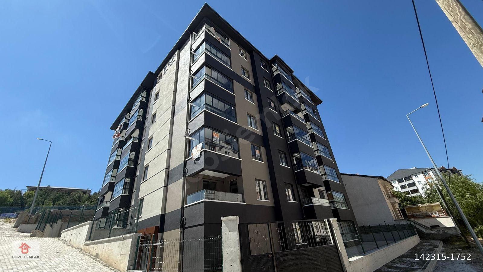 MERKEZDE 2+1 SIFIR EŞYALI KİRALIK DAİRE -- BURCU EMLAK